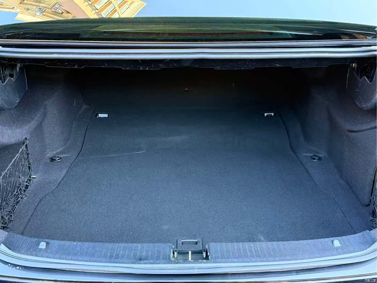 Mercedes-Benz E-Class, 2014 16
