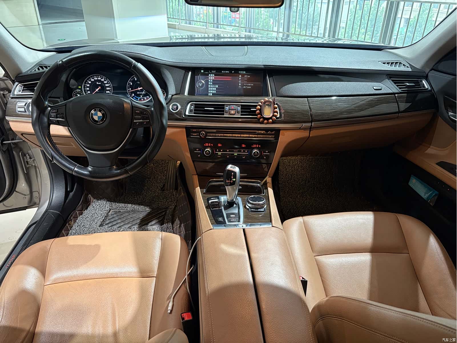 BMW 7 Series, 2014 6