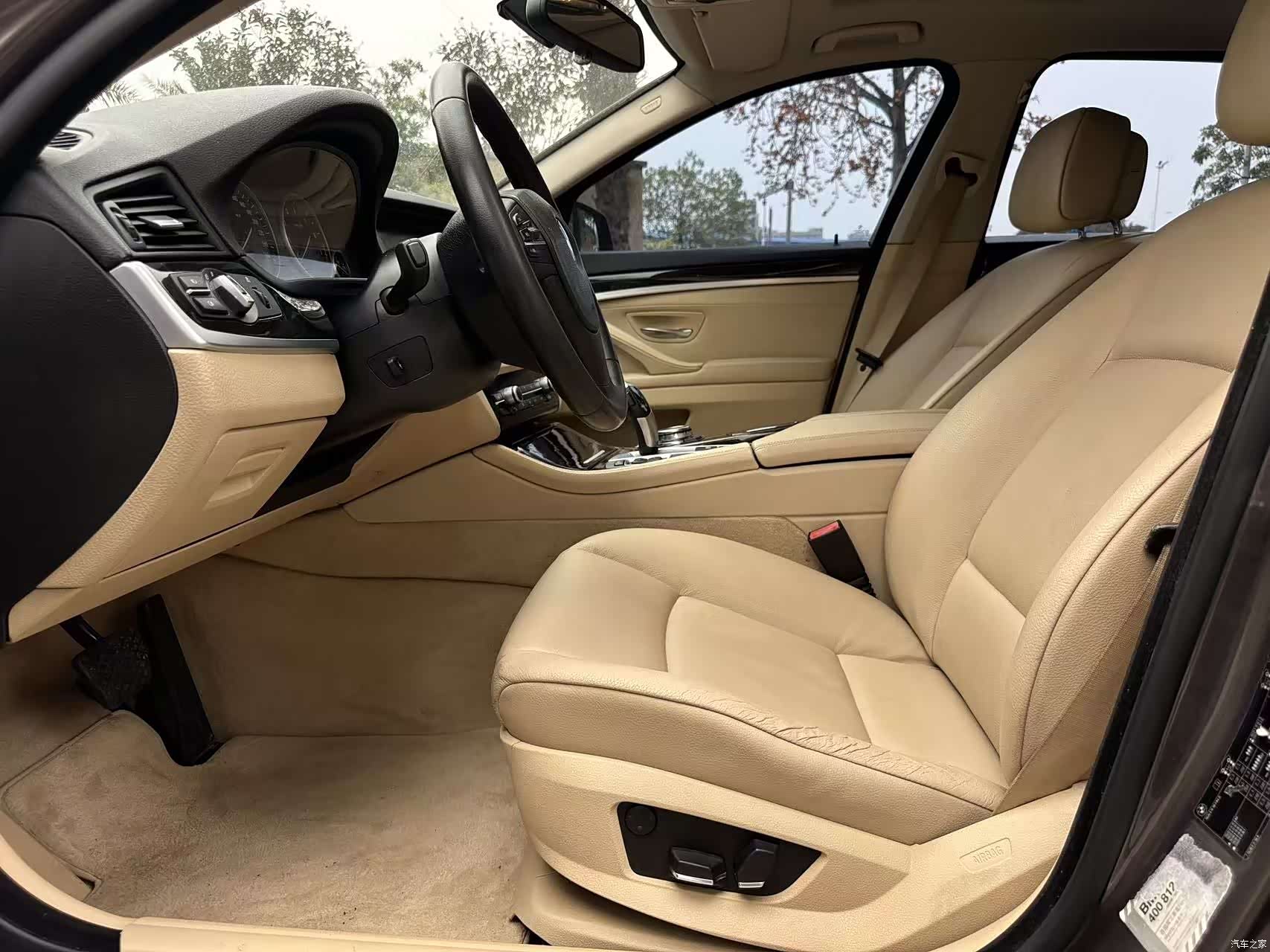 BMW 5 Series, 2012 6