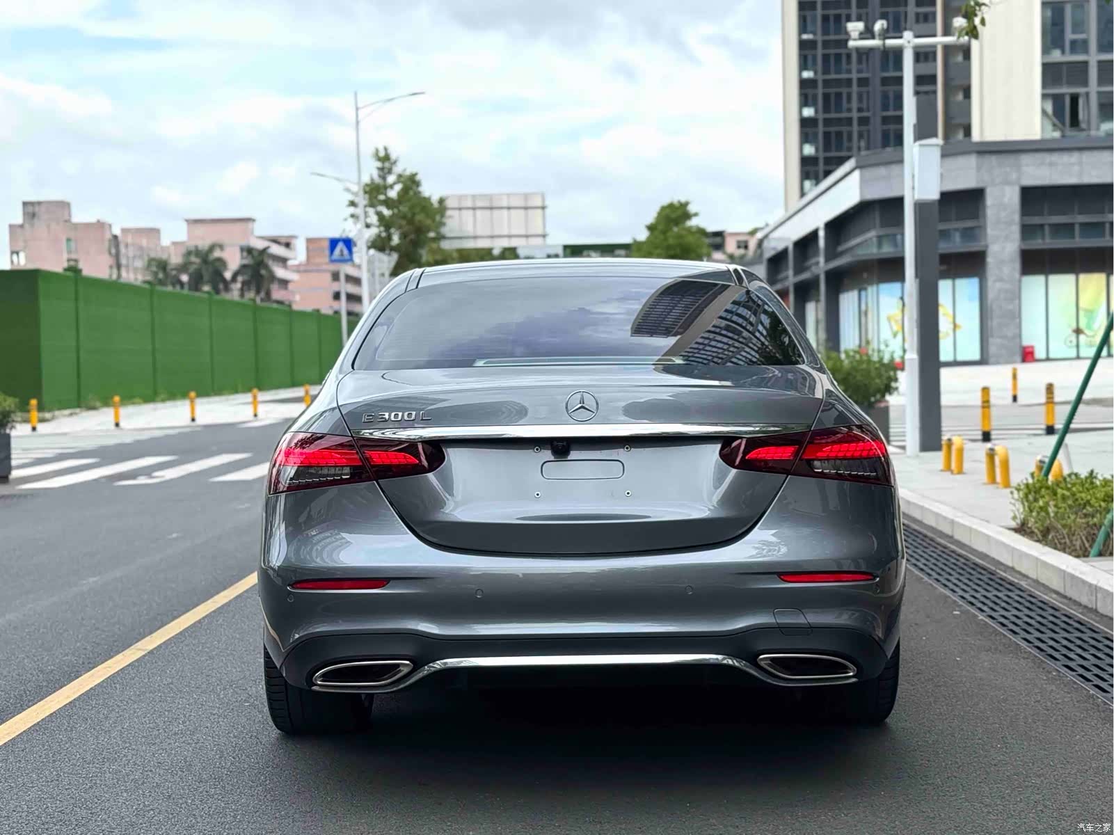 Mercedes-Benz E-Class, 2021 20