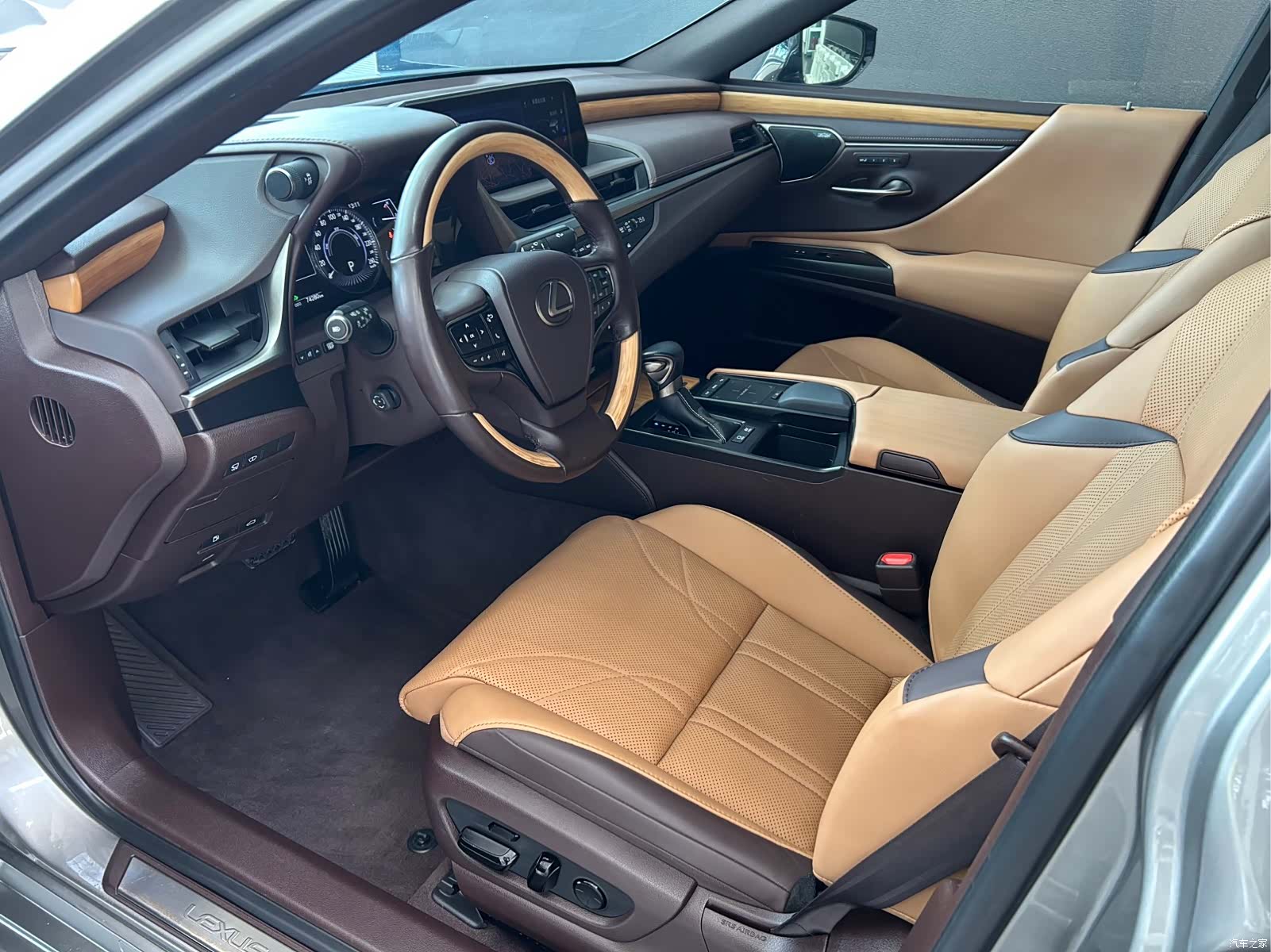 Lexus ES, 2021 8