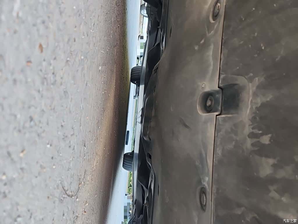 Tesla Model Y, 2021 25