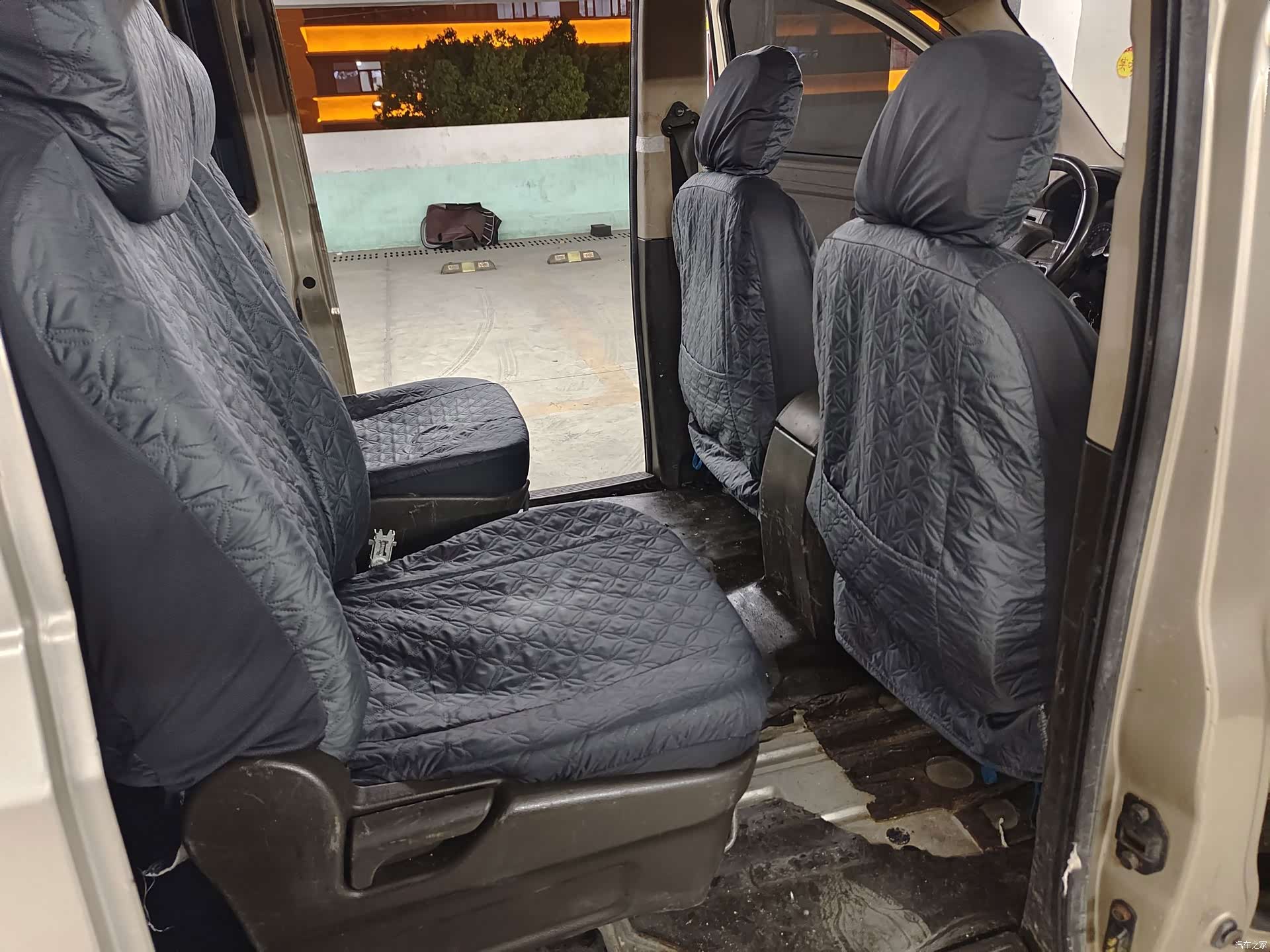 Wuling V, 2016 8