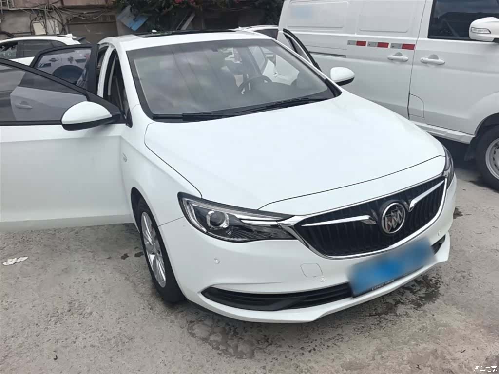 Buick V, 2018 4