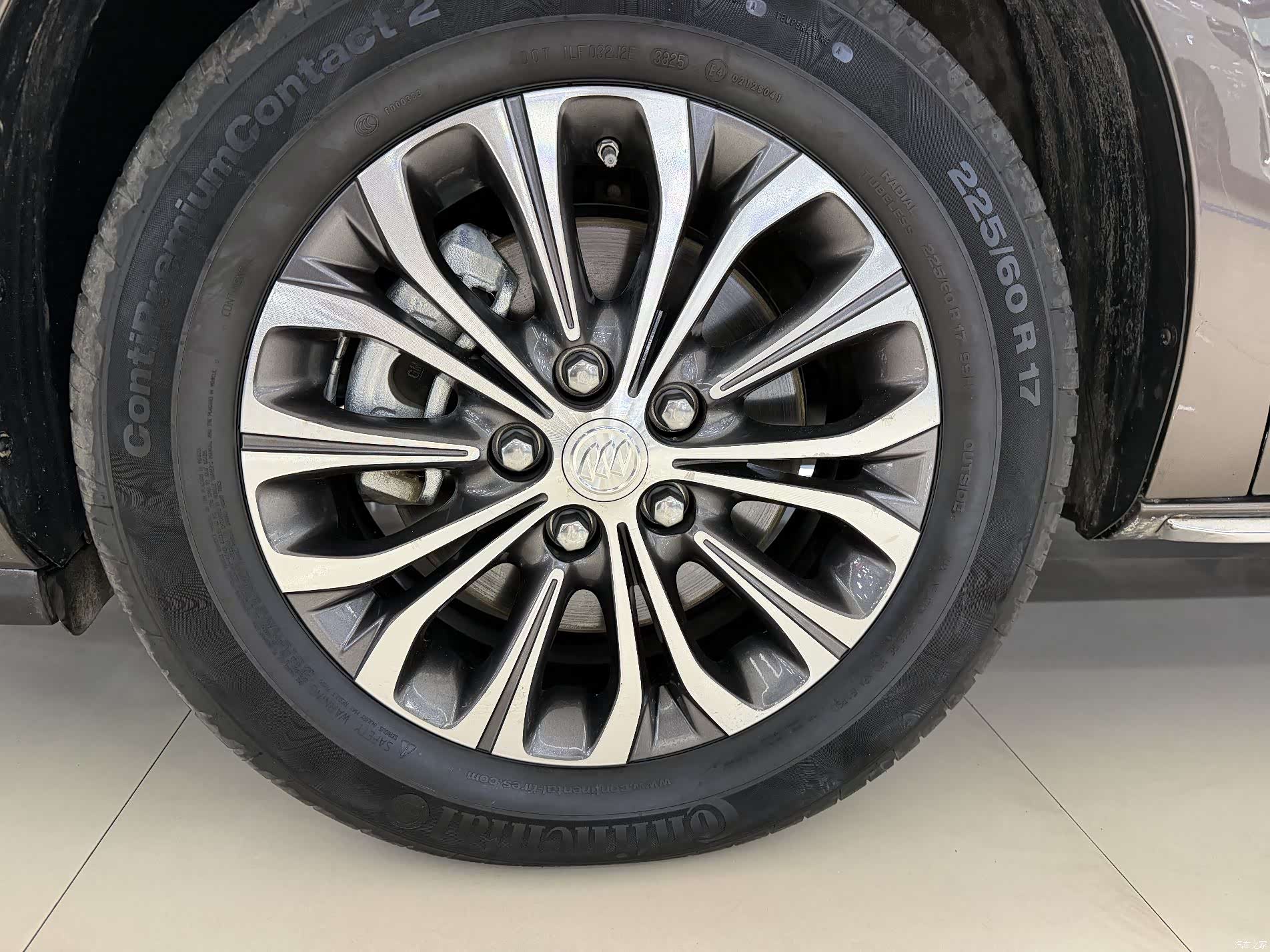 Buick GL8, 2023 6