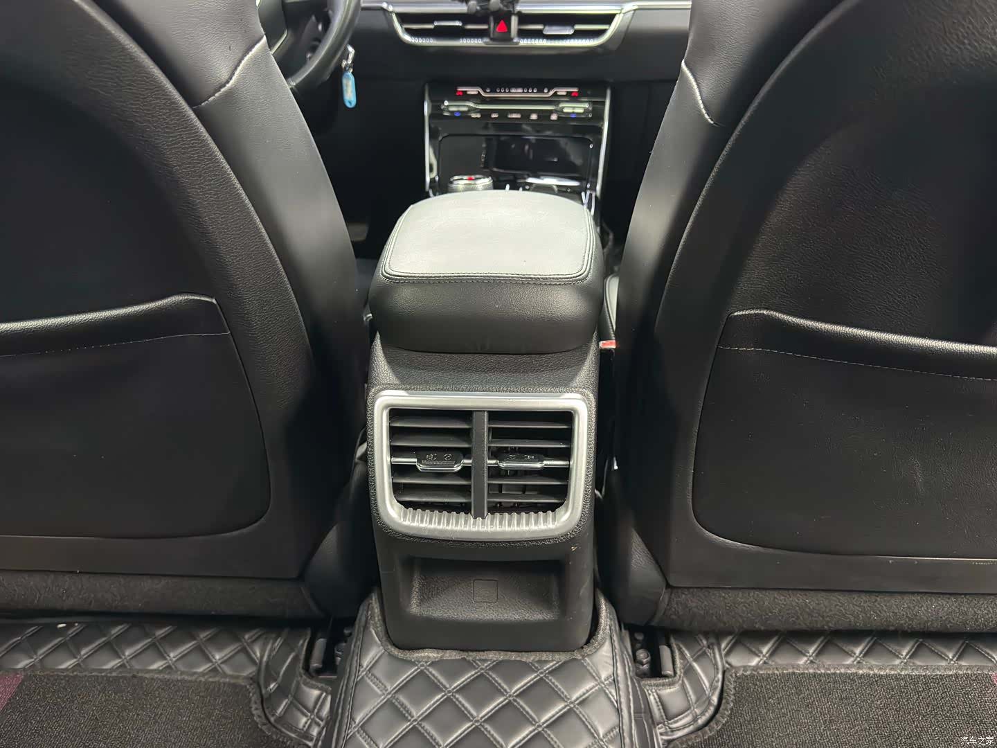 Kia K5, 2021 12