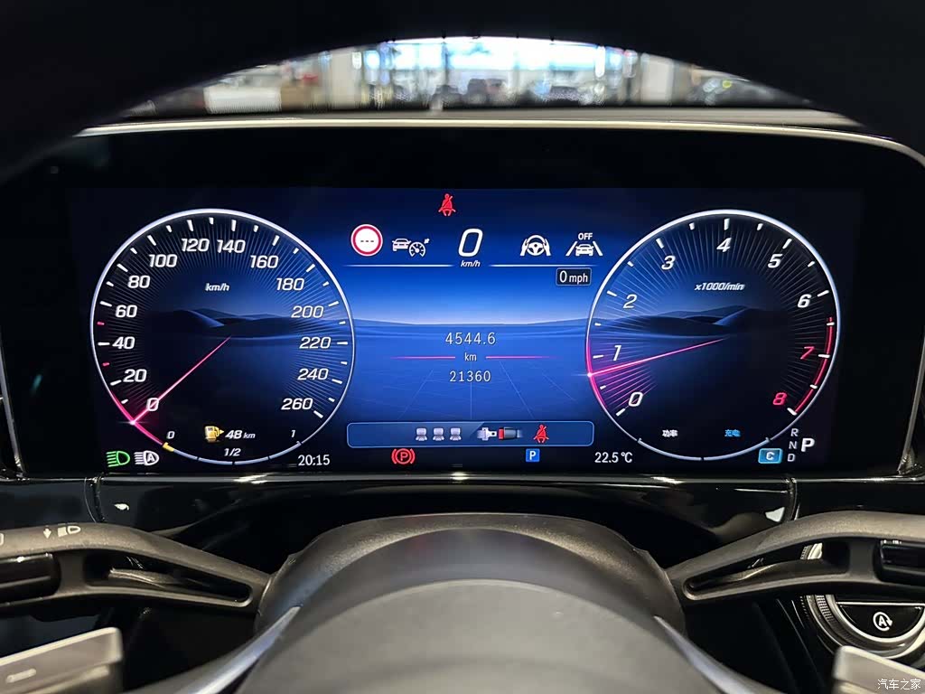 Mercedes-Benz E-Class, 2025 6