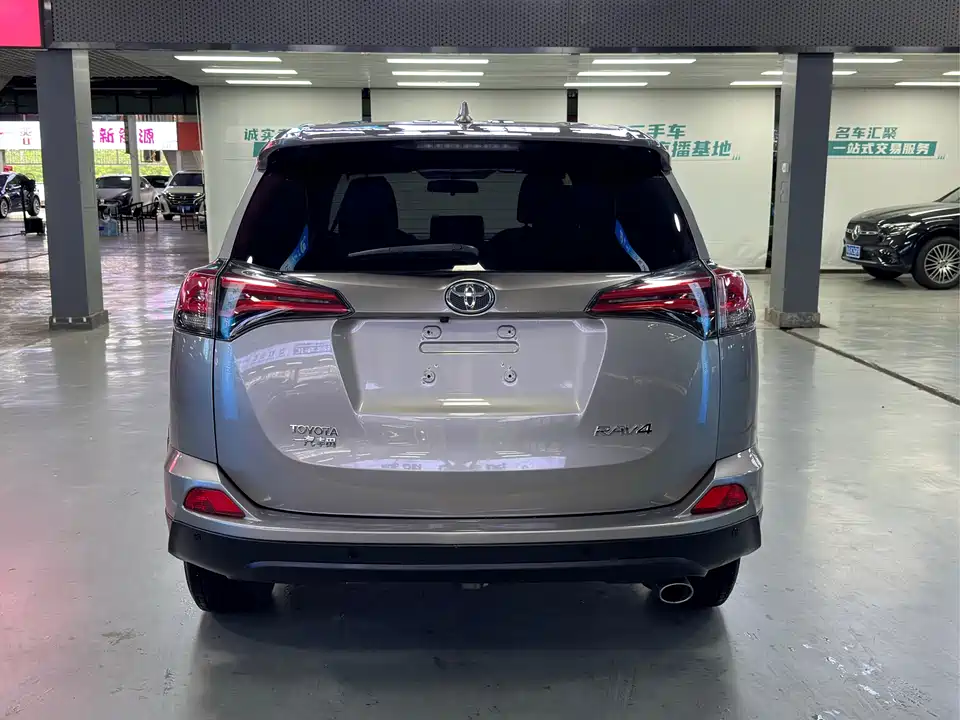 Toyota RAV4 Rongfang