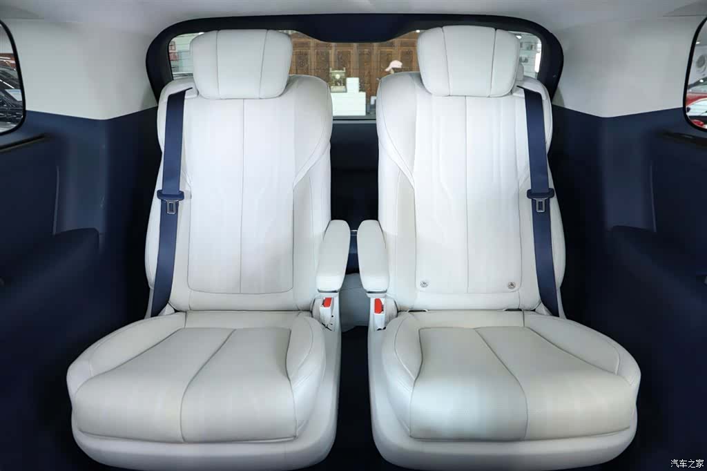 Buick Century, 2023 9
