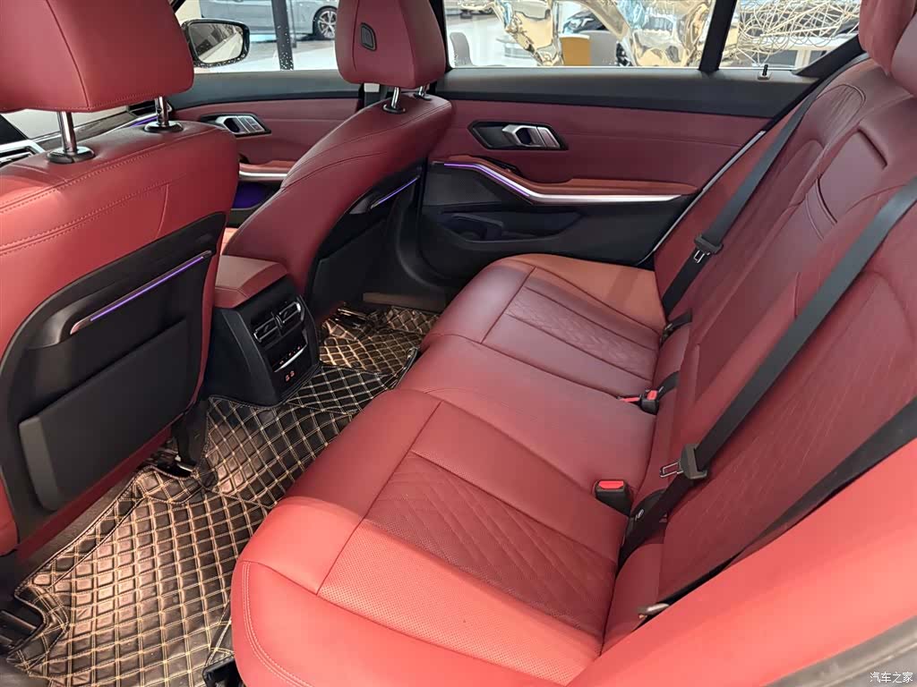 BMW 3 Series, 2022 11