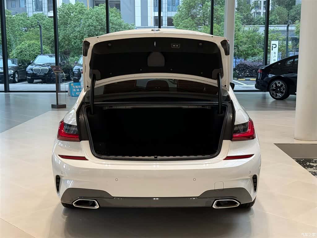BMW 3 Series, 2022 16