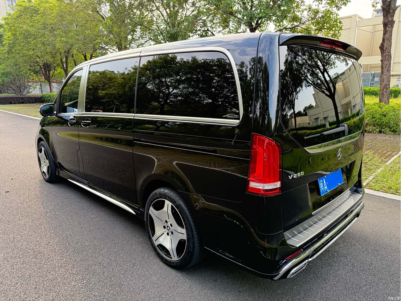 Mercedes-Benz V-Class, 2022 все фото