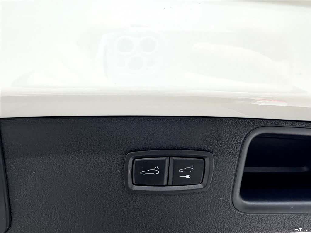 Porsche Macan, 2023 10