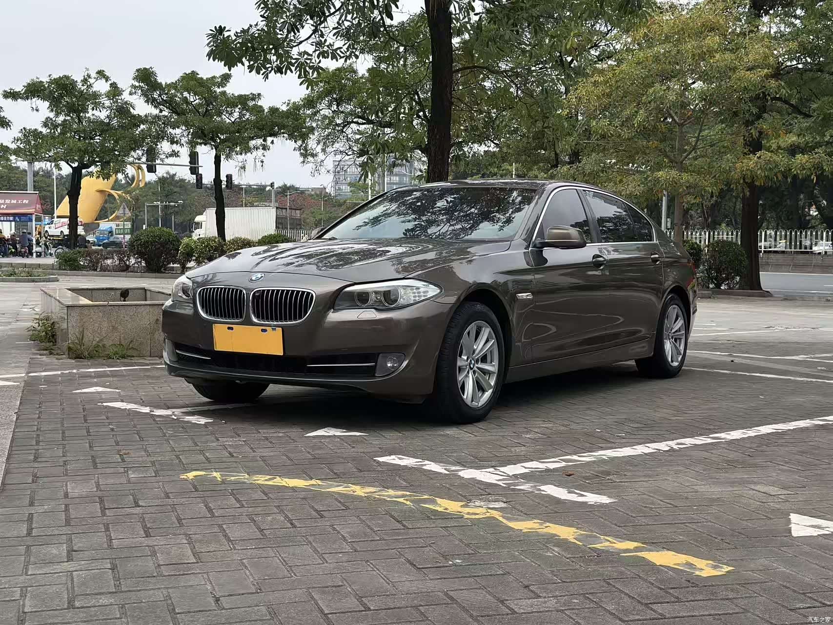 BMW 5 Series, 2012 1
