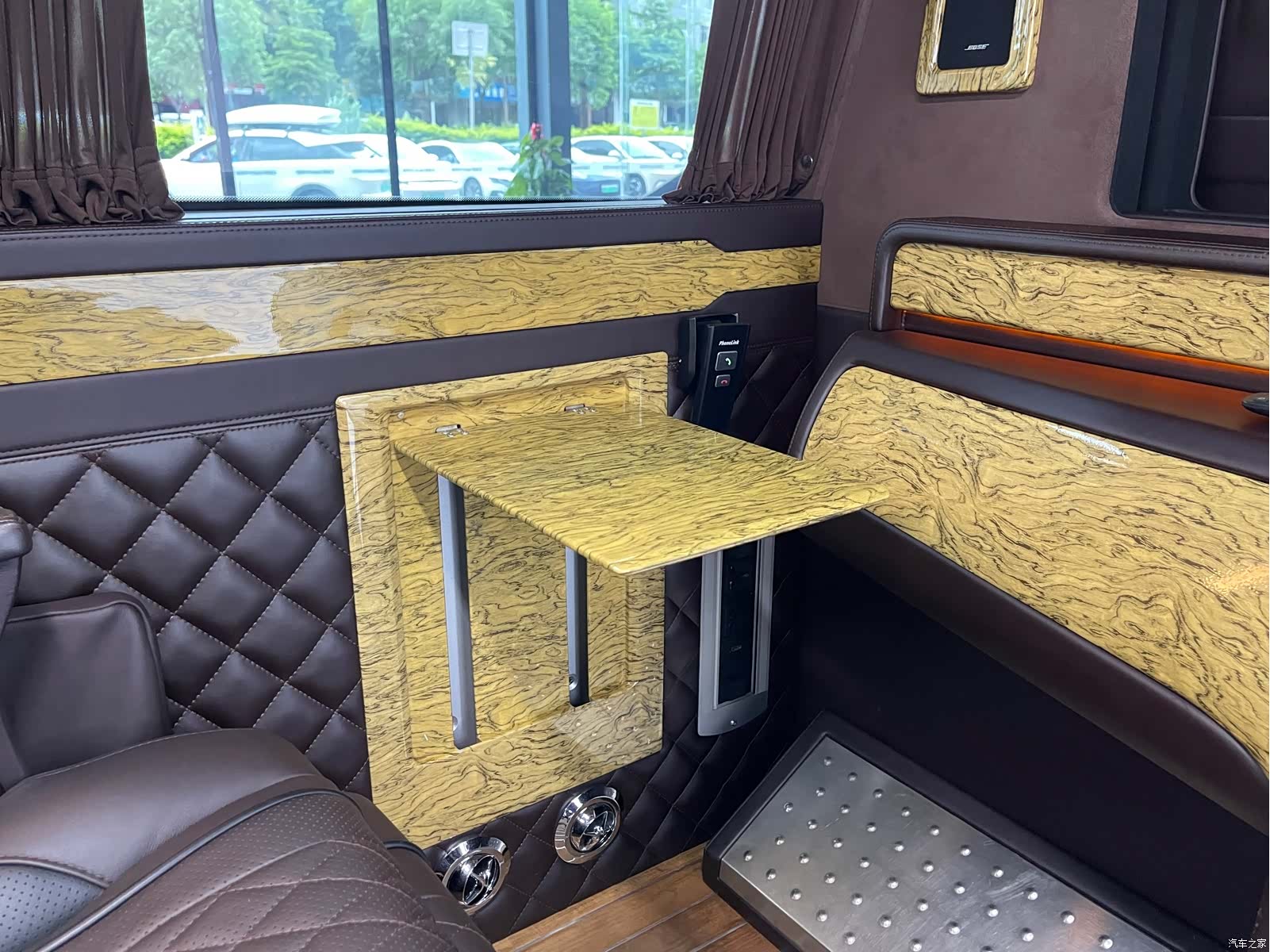 Mercedes-Benz 7, 2019 28