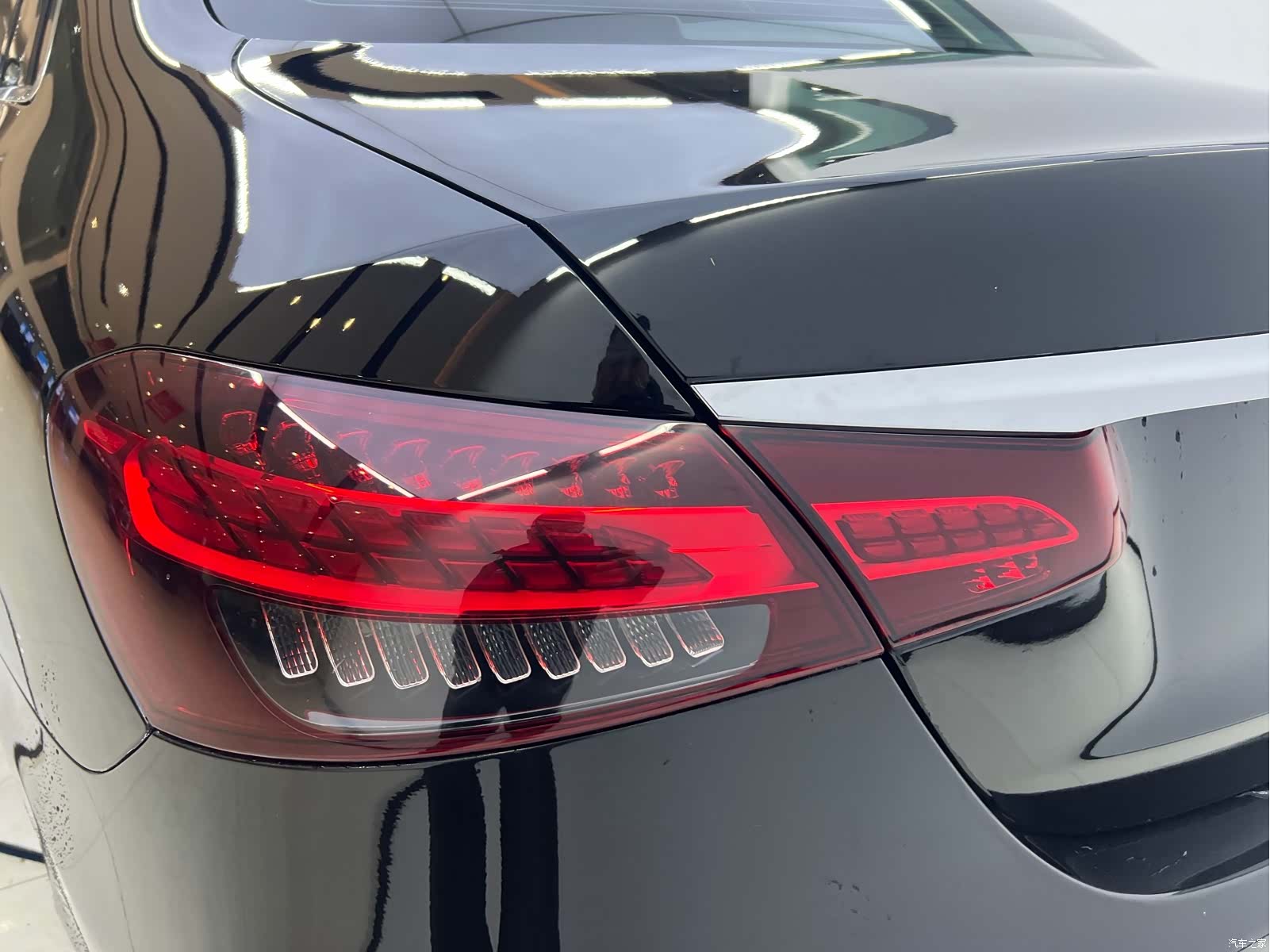 Mercedes-Benz E-Class, 2022 7