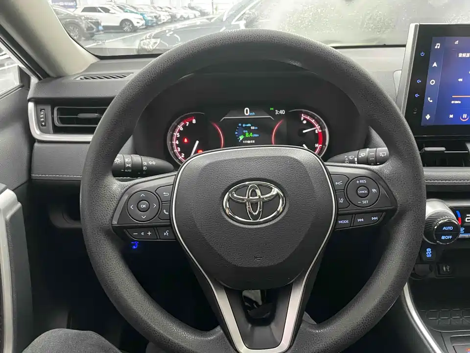 Toyota RAV4 Rongfang