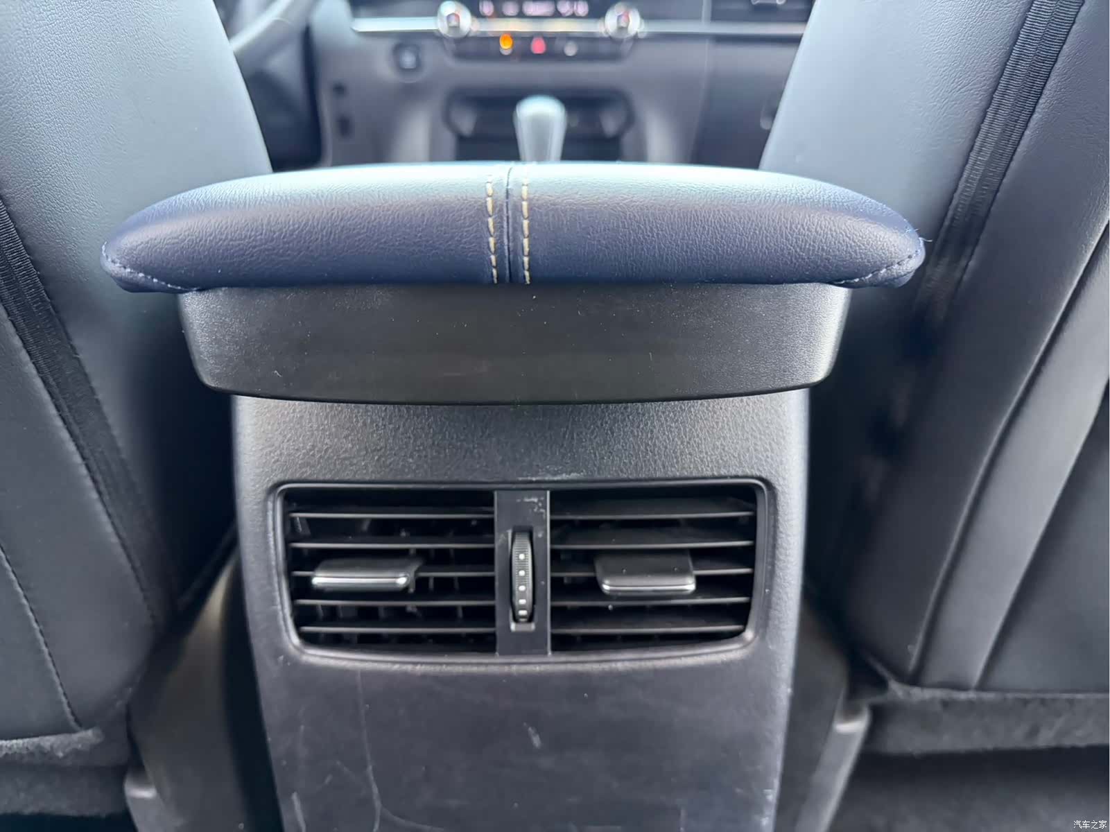 Mazda CX-30, 2023 18