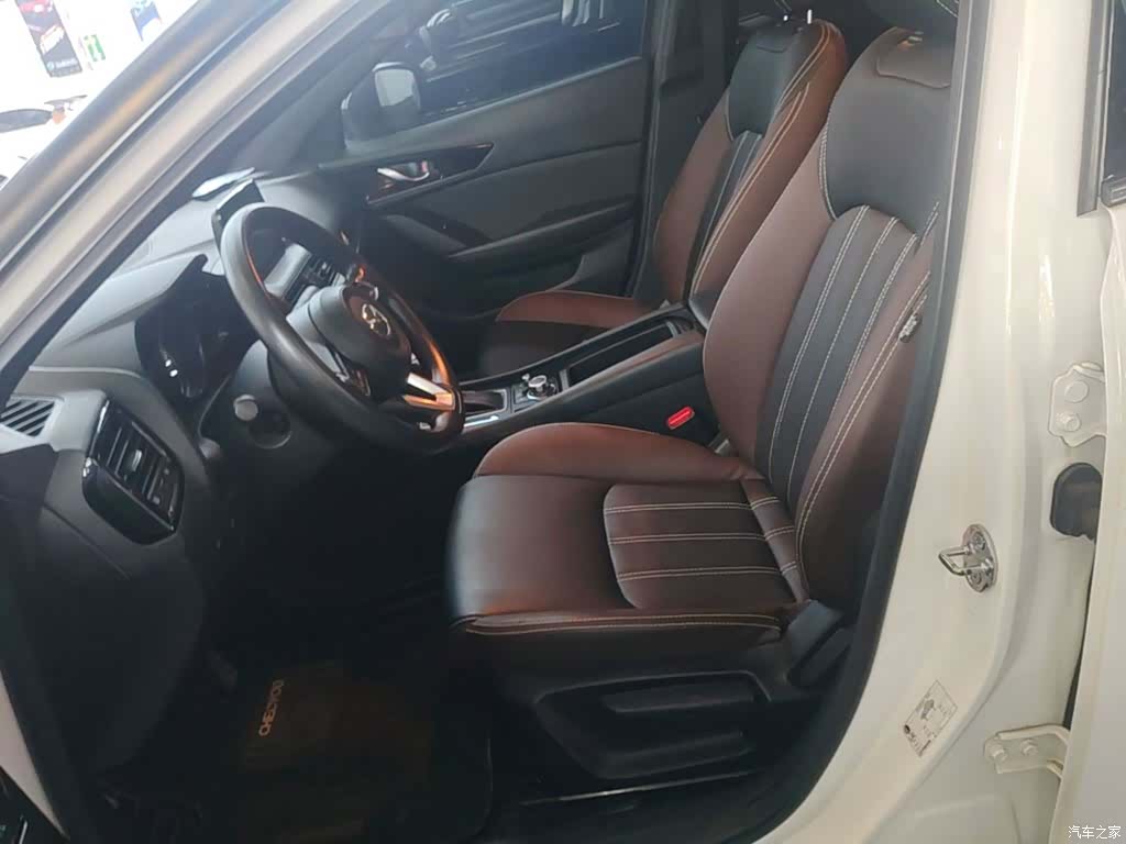 Mazda CX-4, 2020 15