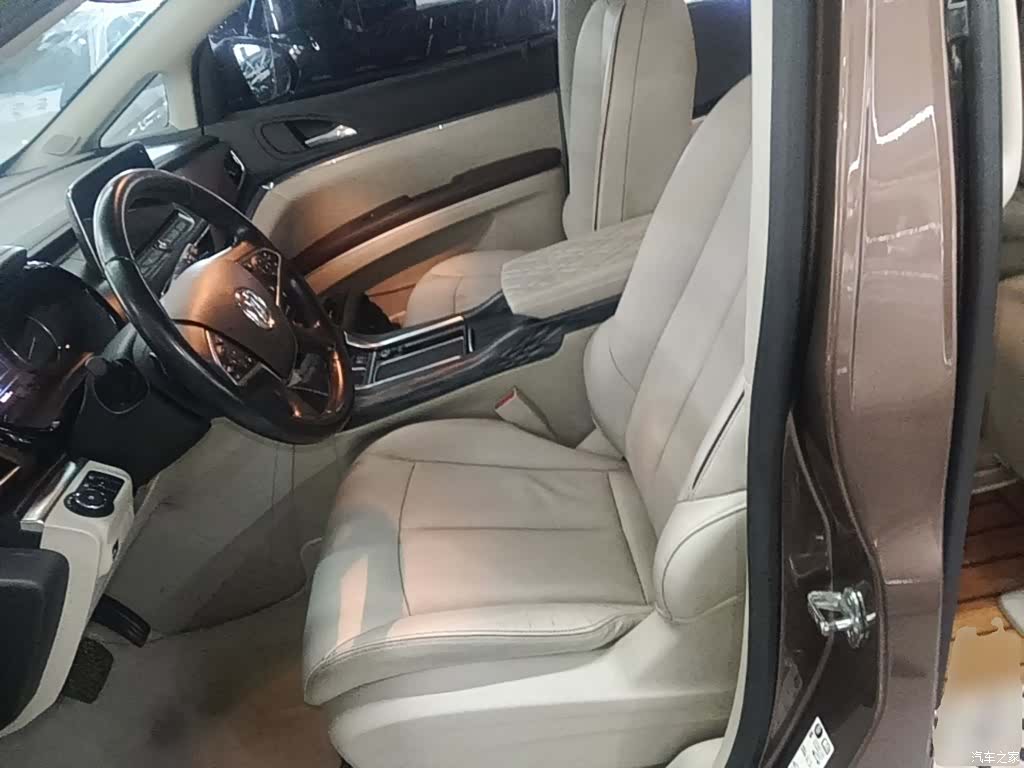 Buick GL8, 2020 15