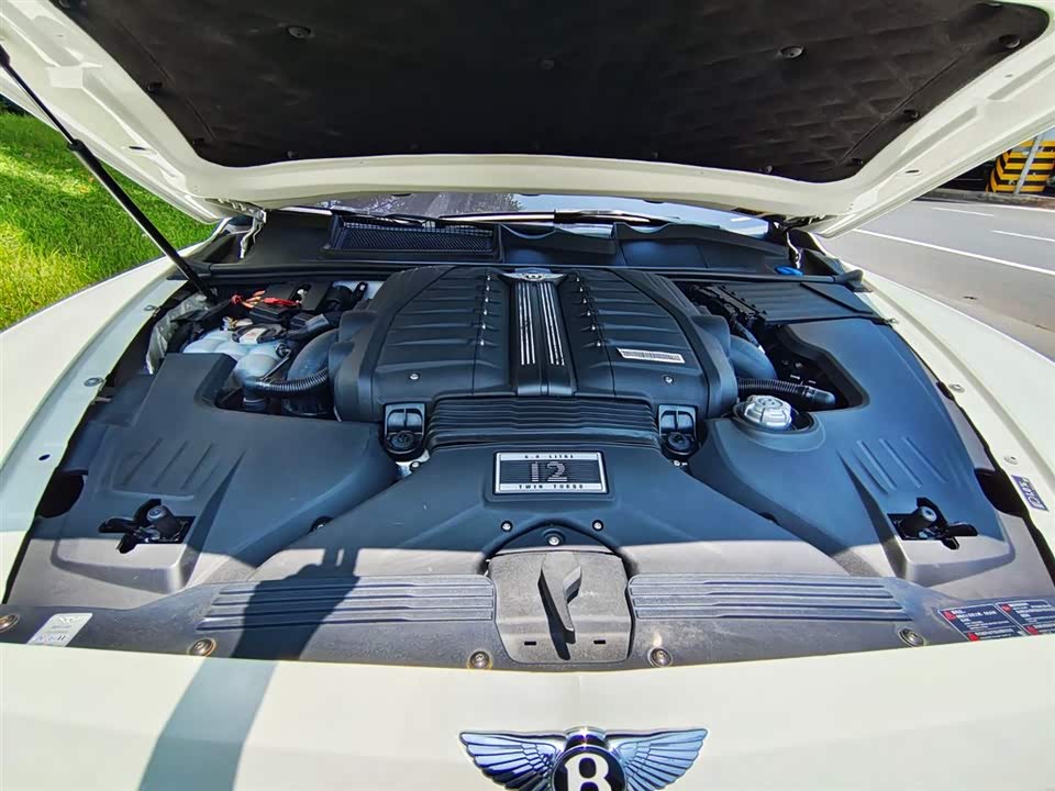 Bentley Tim Yue Bentley Tim Yue