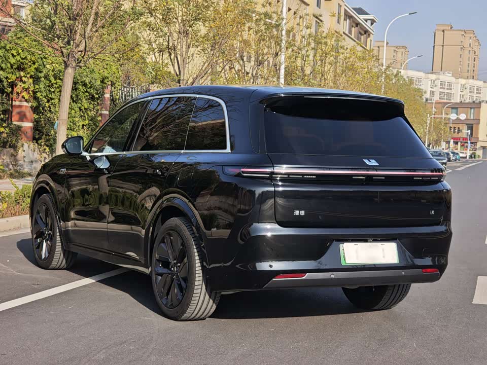 Li Auto Ideal L8