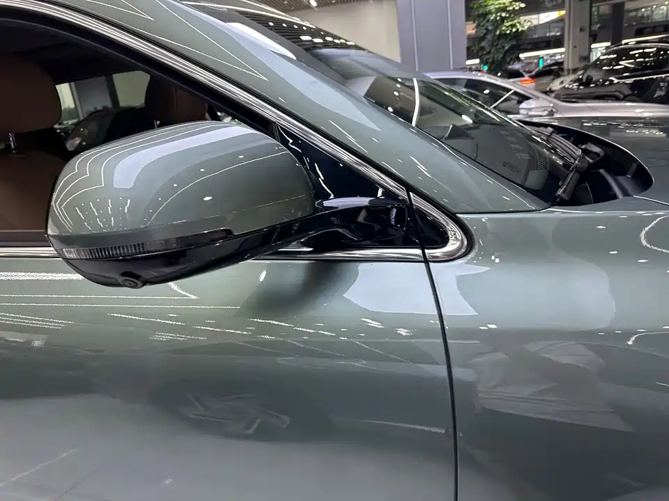 AITO Ask the world M7