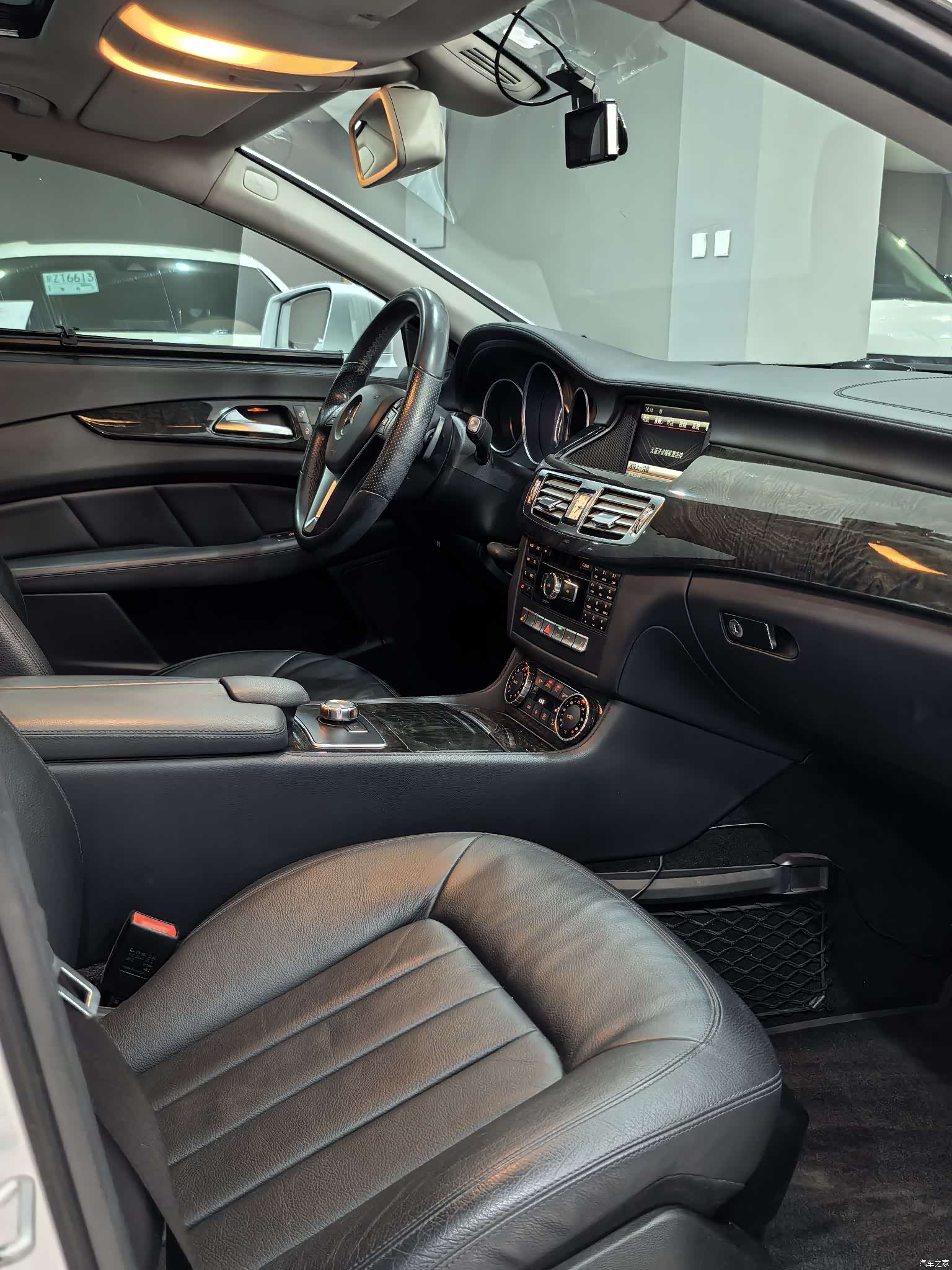 Mercedes-Benz CLS, 2014 19
