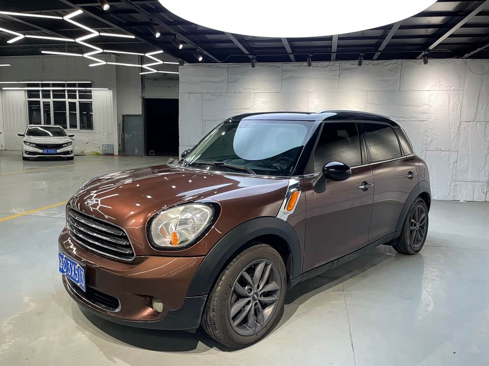 MINI COUNTRYMAN