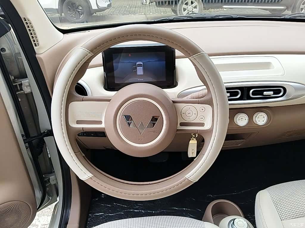 Wuling MINIEV, 2025 11