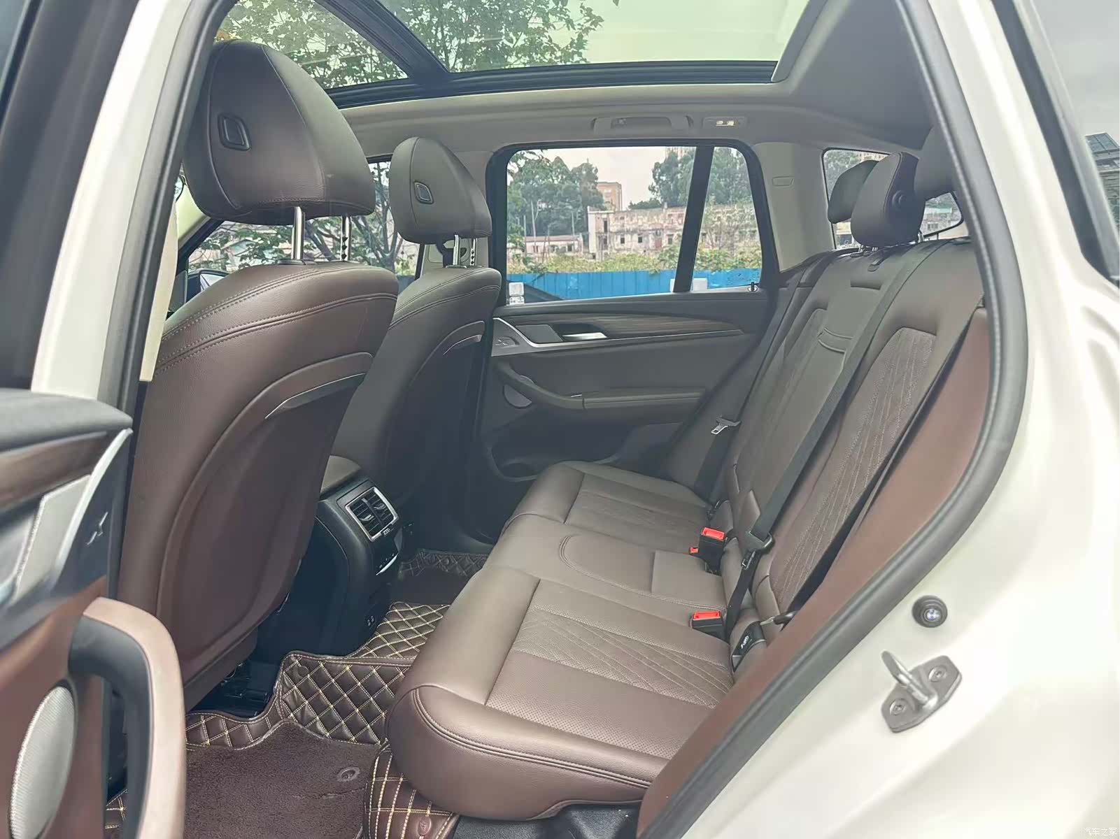 BMW X3, 2022 все фото
