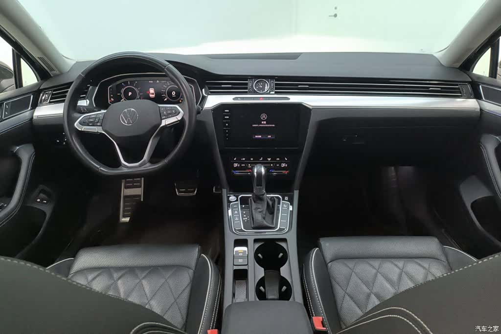 Volkswagen Magotan, 2023 12