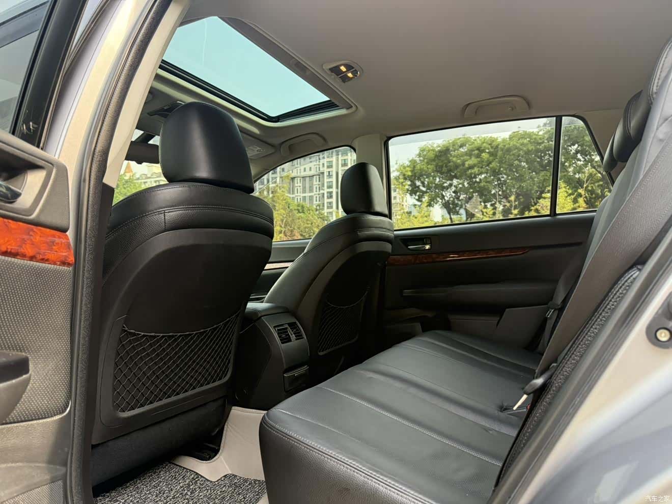 Subaru Outback, 2010 17