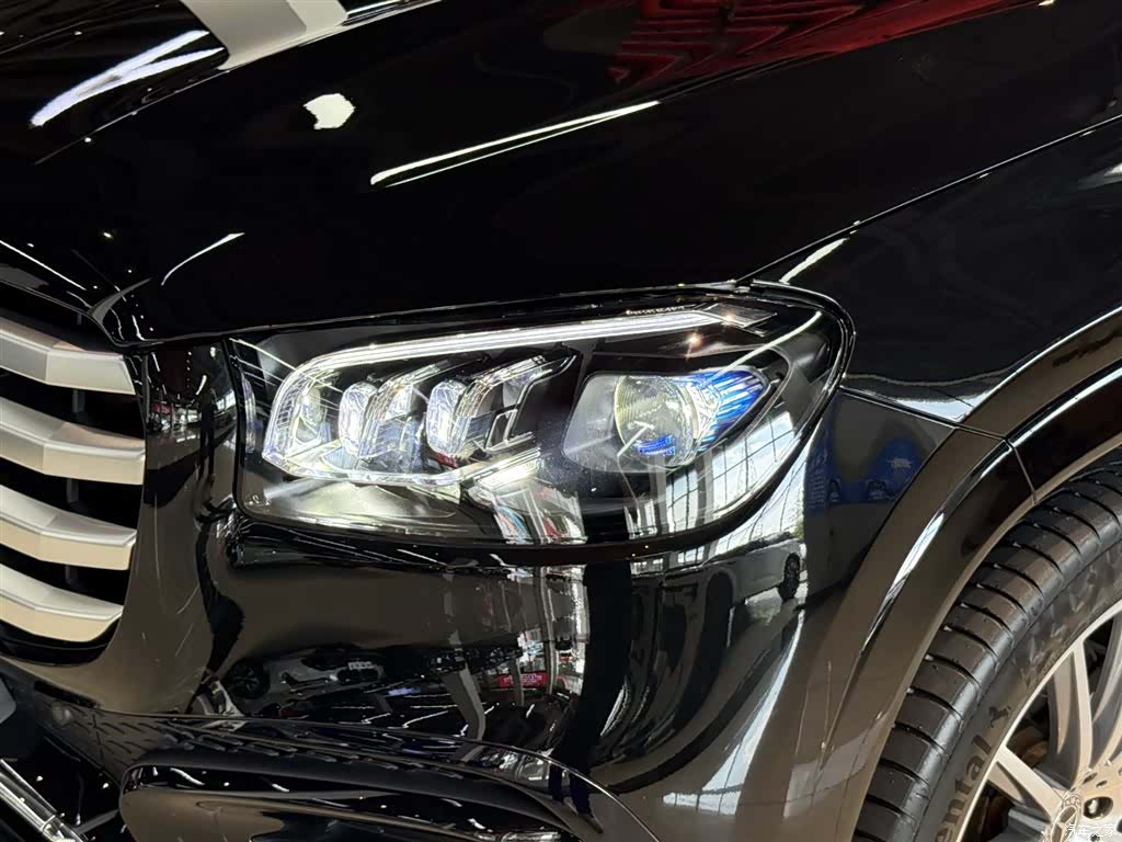 Mercedes-Benz GLS, 2024 4