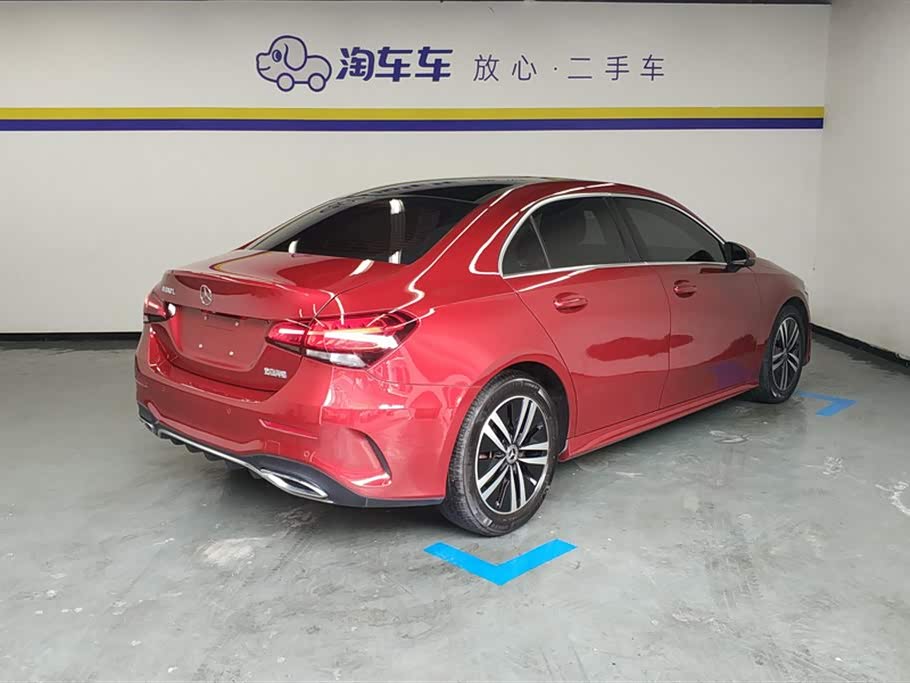 Mercedes-Benz Class A Mercedes-Benz Class A
