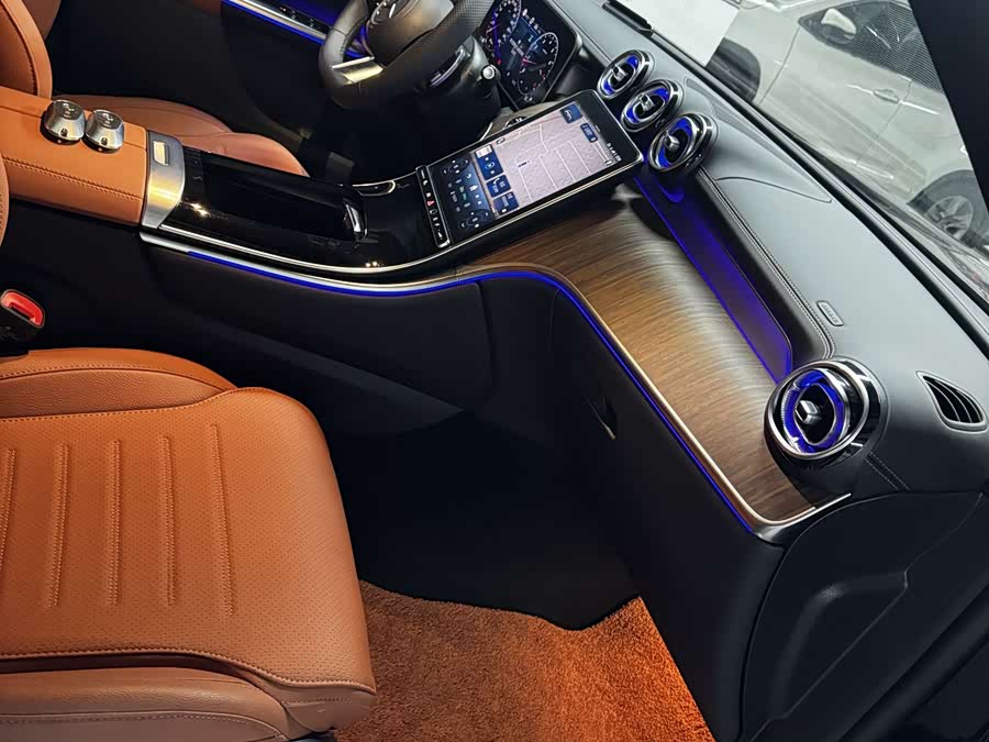 Mercedes-Benz GLC-Class 2026, фото 26