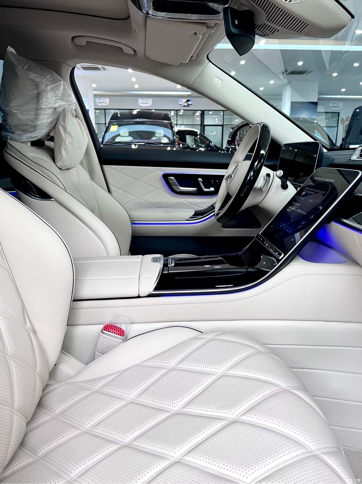Maybach S-Class, 2025 11