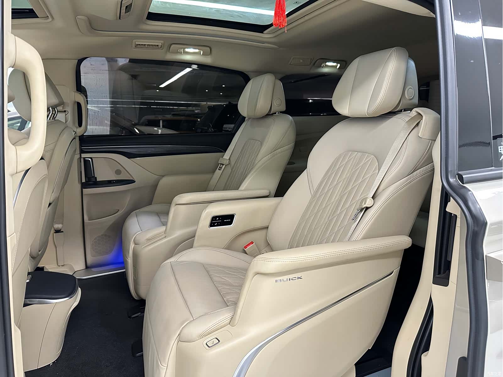 Buick GL8, 2022 14