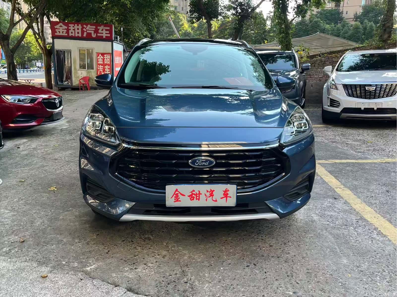 Ford Escape, 2023 2