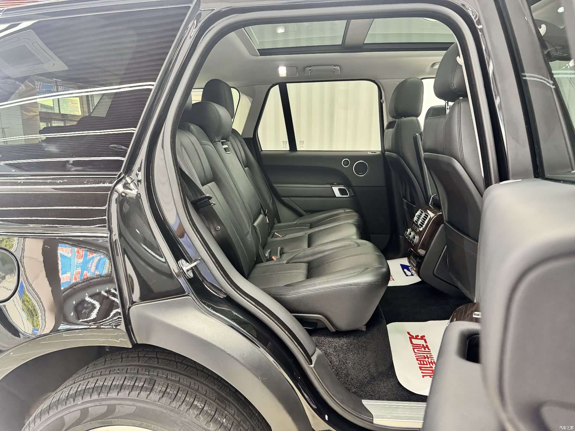 Land Rover Range Rover, 2018 18
