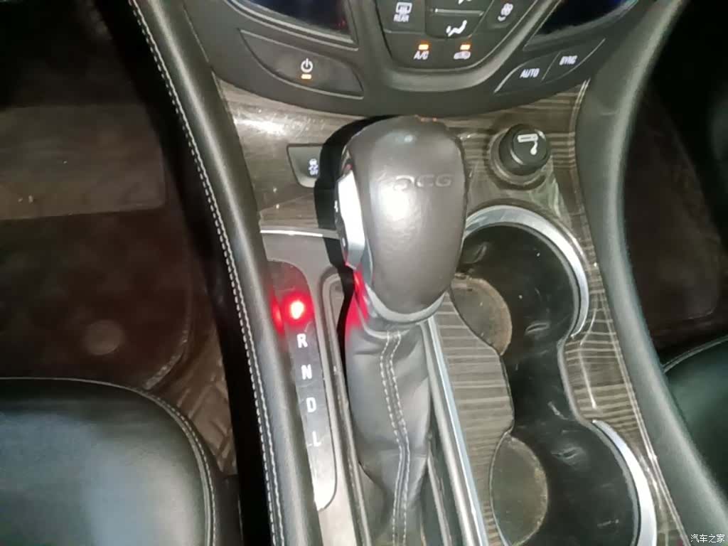 Buick Envision Plus, 2019 14