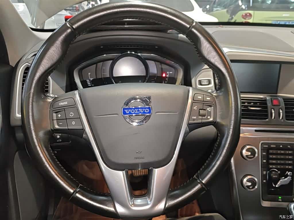 Volvo XC60, 2016 11