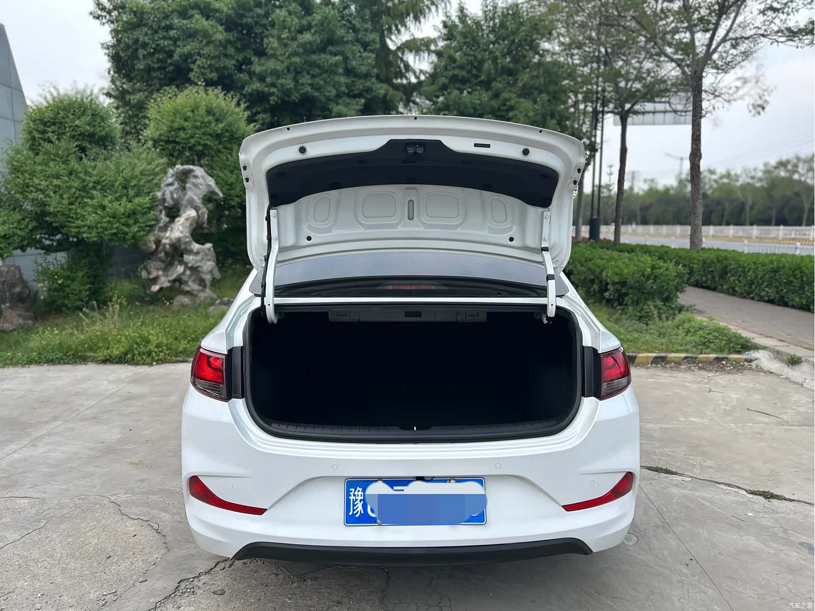 Hyundai GL, 2019 17