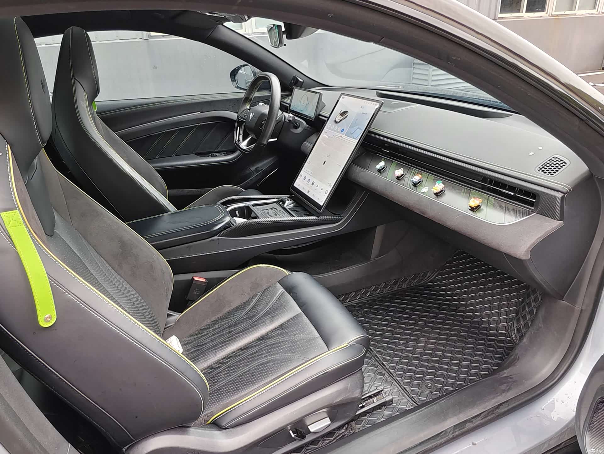 Neta GT, 2023 11