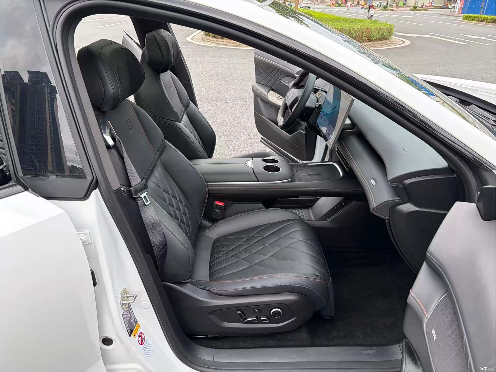 Deepal S07, 2023 10