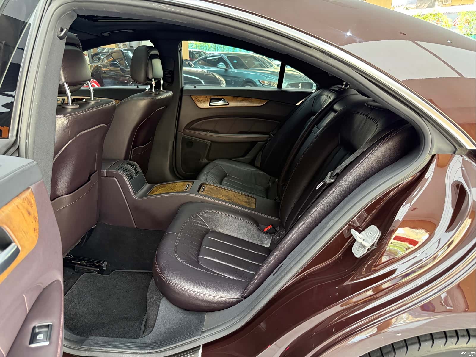 Mercedes-Benz CLS, 2014 26
