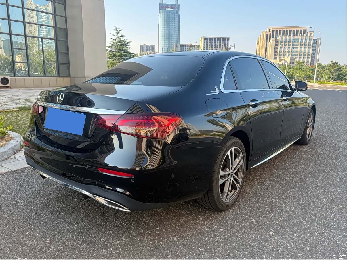 Mercedes-Benz E-Class, 2023 6