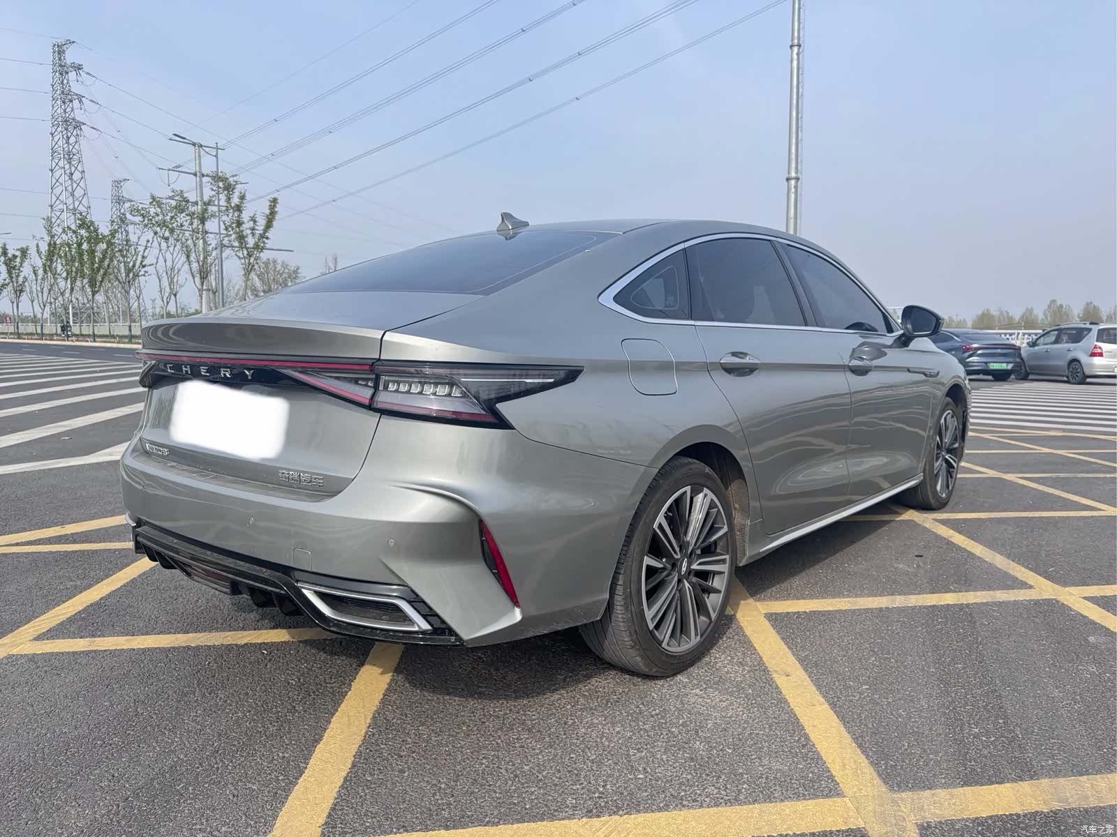 Chery Arrizo 8, 2025 9
