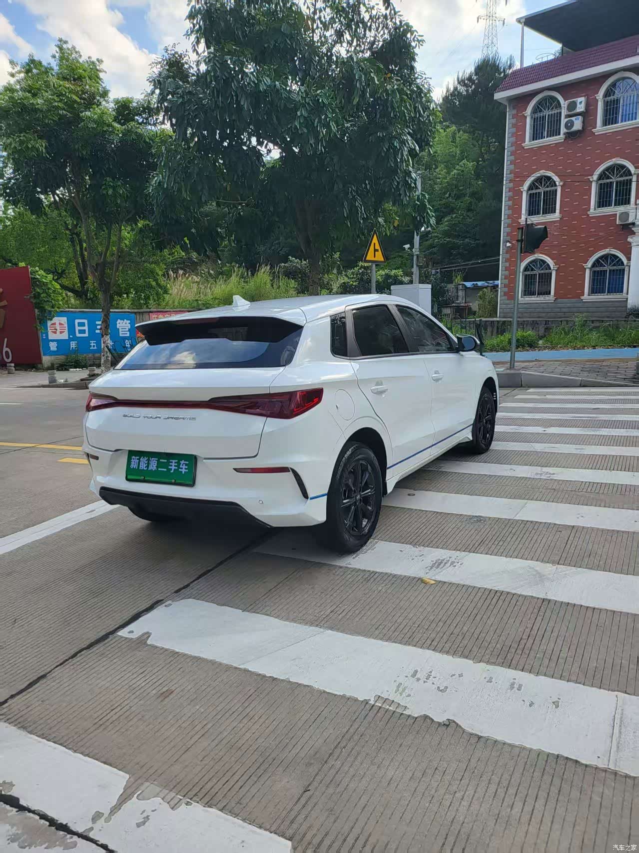 BYD E2, 2022 9