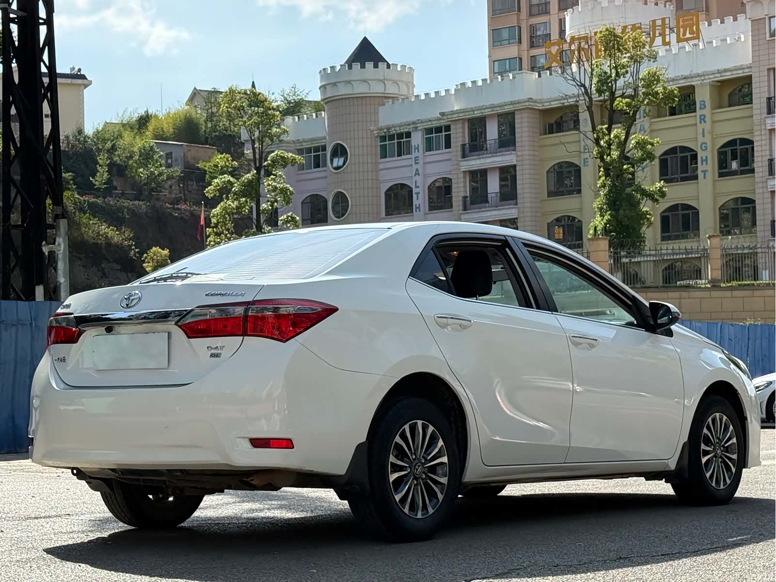 Toyota Corolla, 2017 все фото